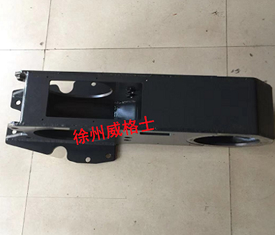 摊铺机搅拢链条箱总成2301785